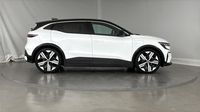 Renault Mégane E-Tech Electric EV60 220ch Iconic super charge — photo 4