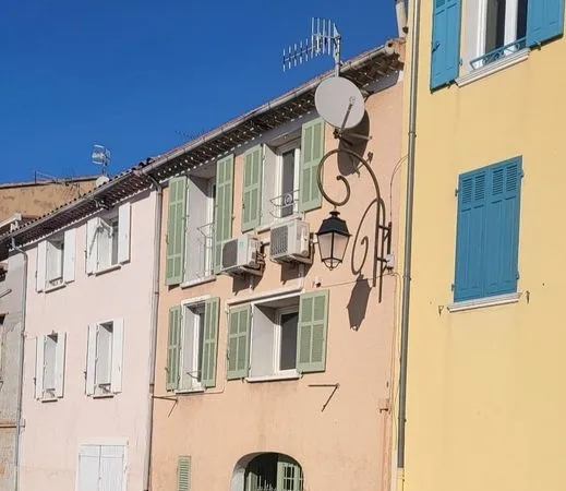 Vente | Maison de village | 4p | 3ch | 77 m² | Pierrefeu-du-Var | Expo Sud