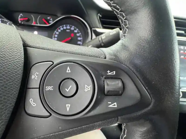 Opel Corsa 1.5 diesel 100 ch bvm6 — photo 25