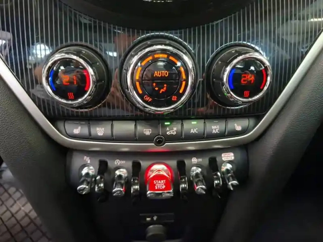 Mini Mini countryman 136 ch bva7 — photo 27