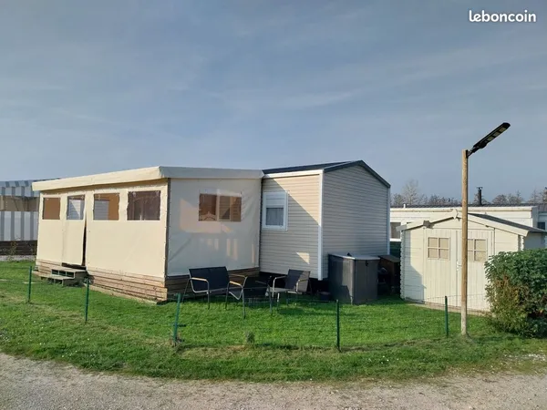Mobilhome logde 83 année 2022