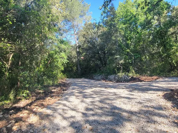 Achat terrain constructible à Callas