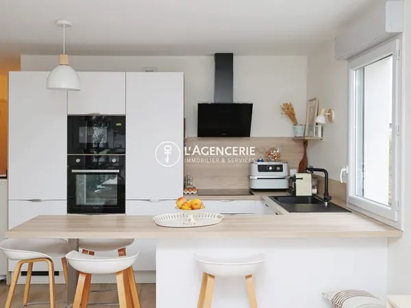 Appartement T3 avec terrasse sud, parking sécurisé - Confort