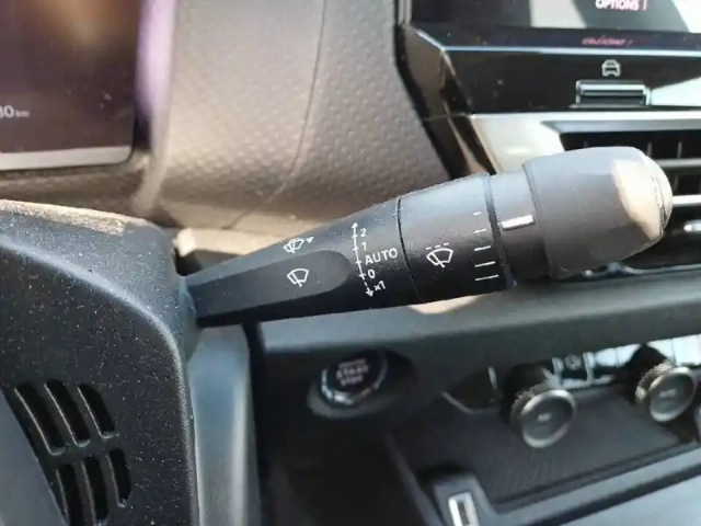 Citroën C4 puretech 130 s&amp;s eat8 — photo 50