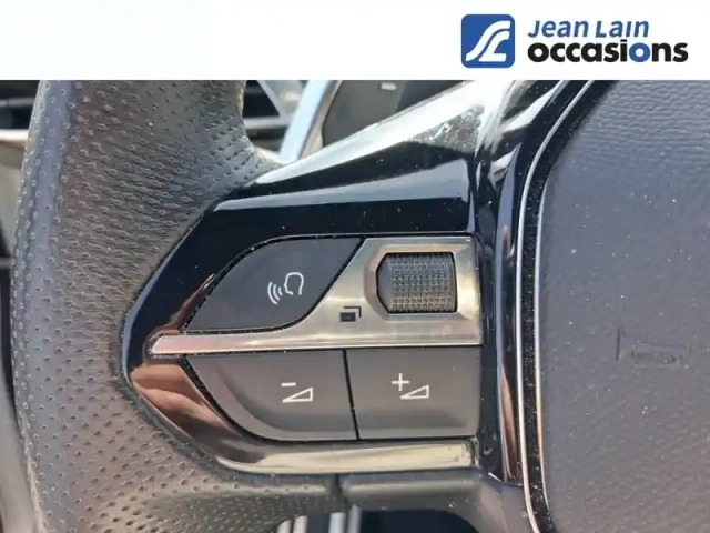 Peugeot 3008 puretech 130ch s&amp;s eat8 — photo 12