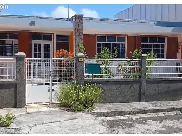 Maison de plain pied a louer a morne-a-l'eau