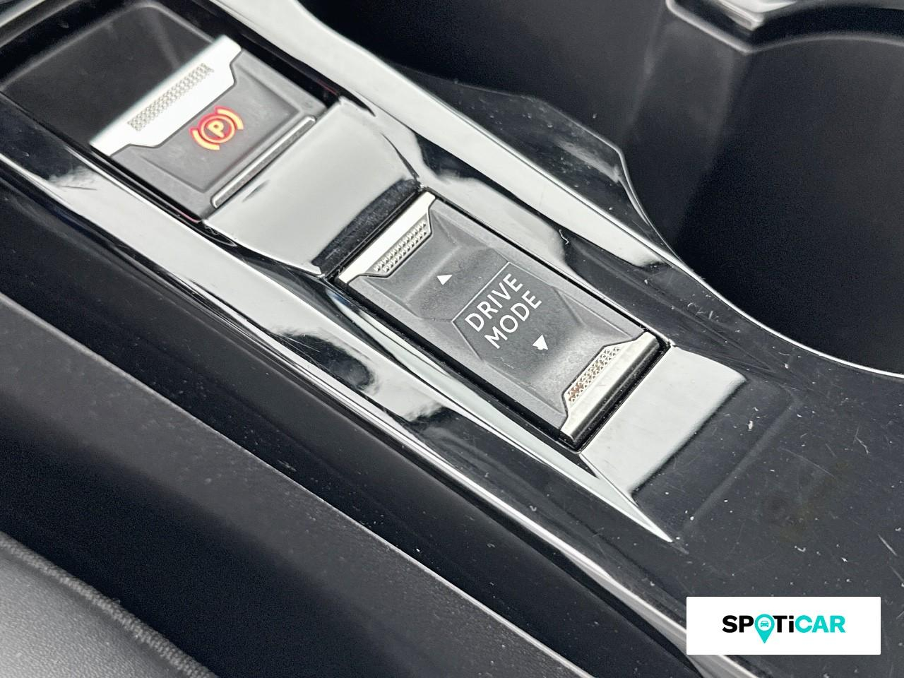 Peugeot 208 e-208 136ch allure — photo 17
