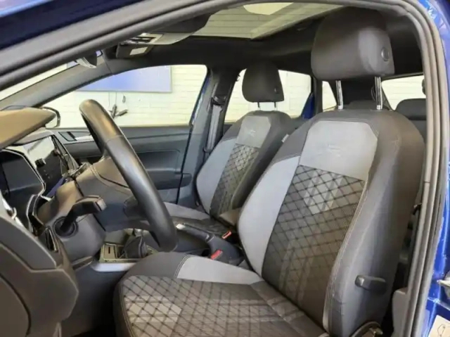 Volkswagen Polo 1.0 tsi 95ch r-line — photo 9