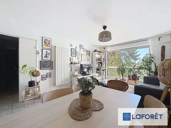 Appartement 4 pièces 79 m²