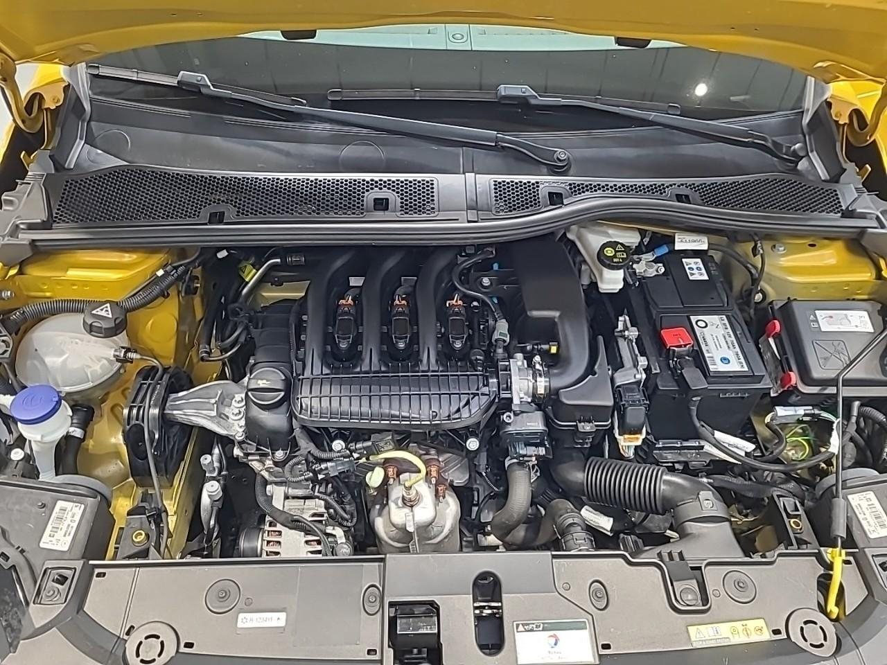 Peugeot 208 puretech 75 s&s bvm5 active pack — photo 15