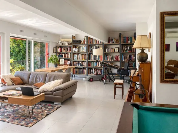Villa 8 pièces 350 m²