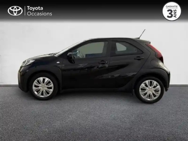 Toyota Aygo x 1.0 vvt-i 72ch dynamic s-cvt my24 — photo 3