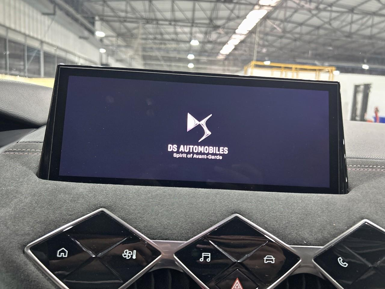 Ds Ds 3 puretech 100 bvm6 performance line — photo 11