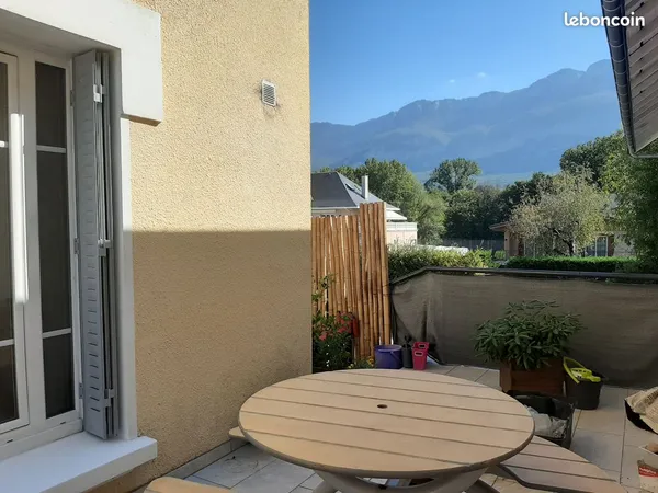 Charmant T2 confortable parking terrasse