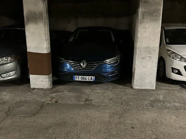 Parking rue d'Oslo 75018