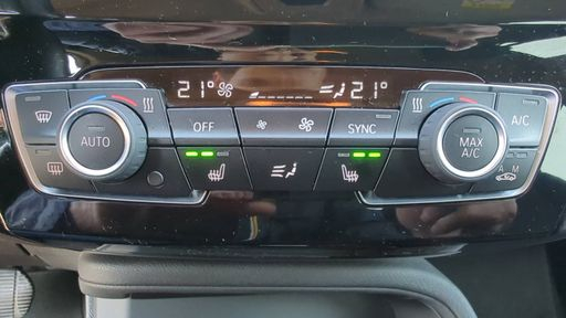 BMW X1 sDrive 18i 140  DCT7 - Business – 2021 – 99500 km – Essence – Boîte Automatique — photo 5