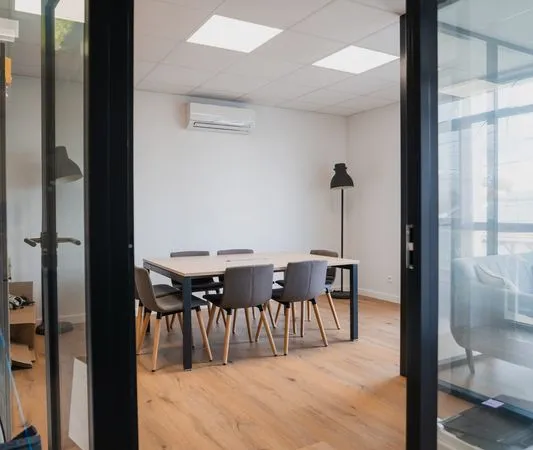 Bureaux 230 m² Cenon
