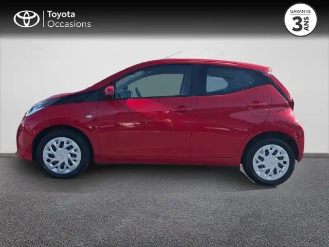 Toyota Aygo 1.0 vvt-i 72ch x-play 5p my19 — photo 9