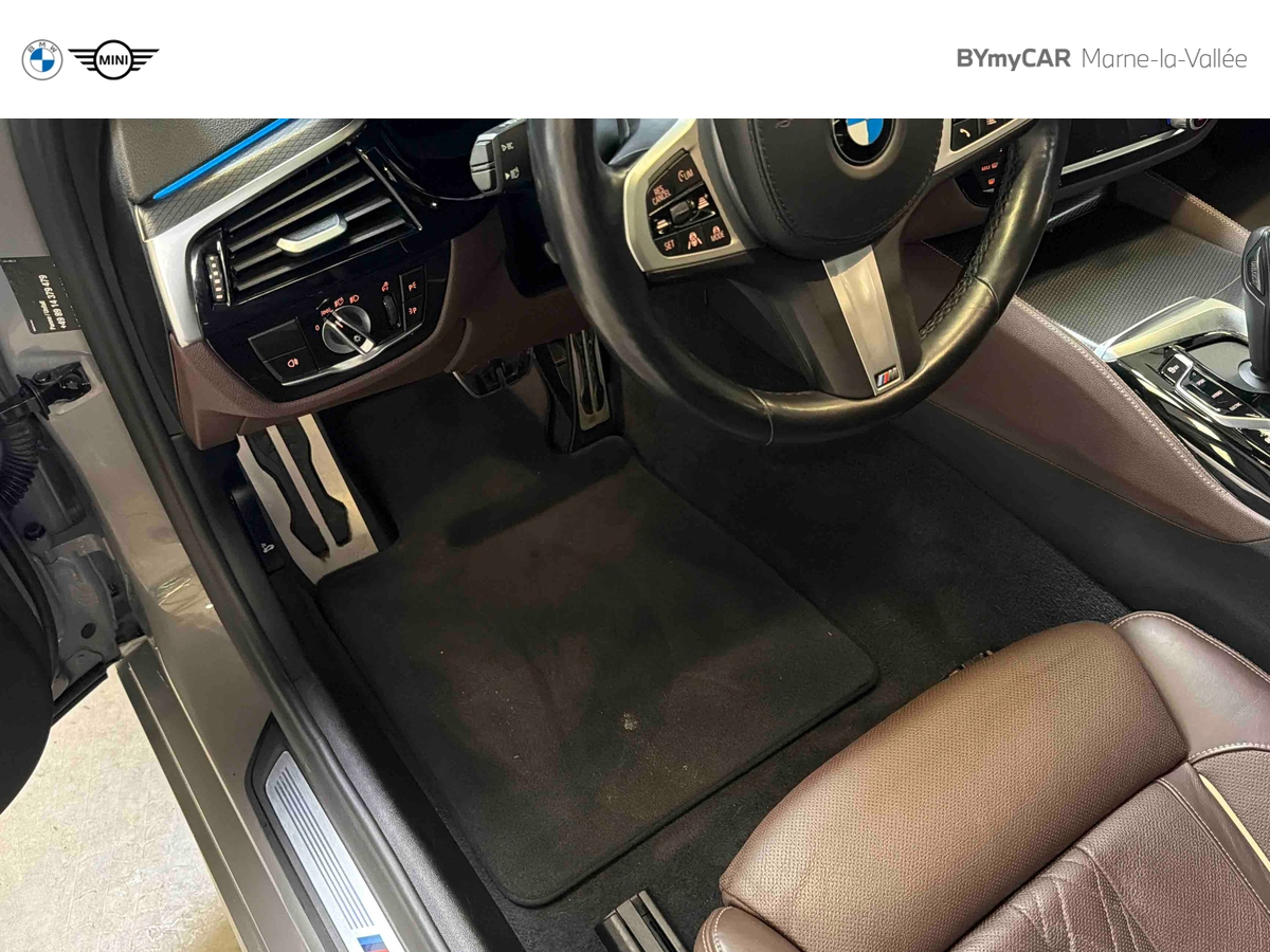 BMW 545e TwinPower Turbo xDrive 394 ch BVA8 — photo 30