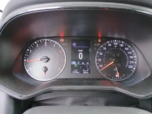 Renault Clio tce 90 — photo 16