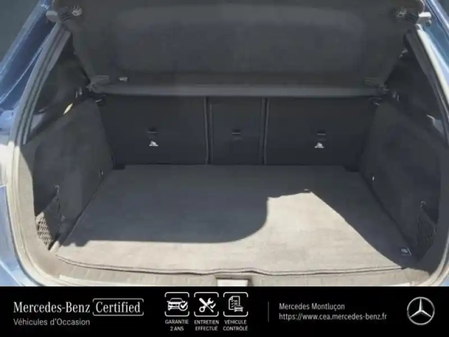 Mercedes Gla 200 d 150ch amg line 8g-dct — photo 14