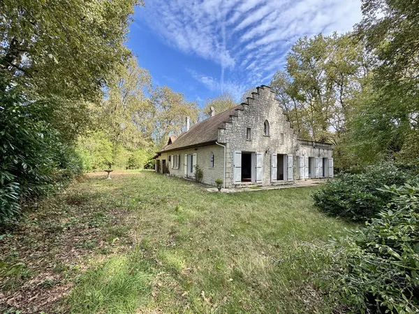 Maison de 230m2 sur grande parcelle constructible