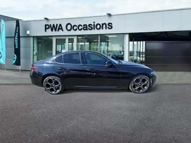 Alfa Romeo Giulia 2.0 tb 200ch sprint at8 my22 — photo 4