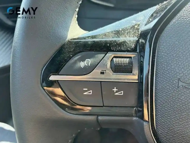 Peugeot 2008 100 s&amp;s bvm6 — photo 15