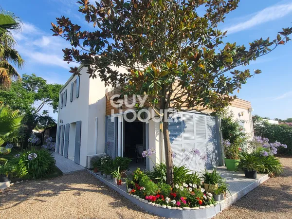 Maison à vendre de 4 pièces de 125 m² vue sur la mer