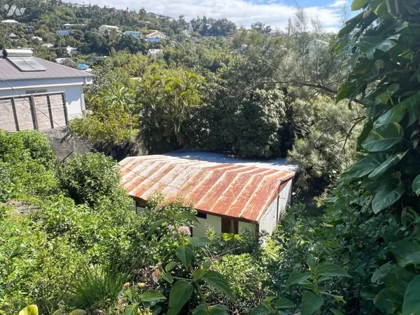Terrain 1200 m²