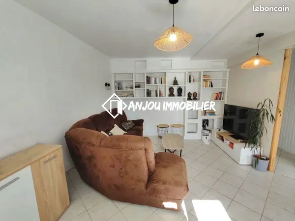 Maison 9 pièces 140 m²