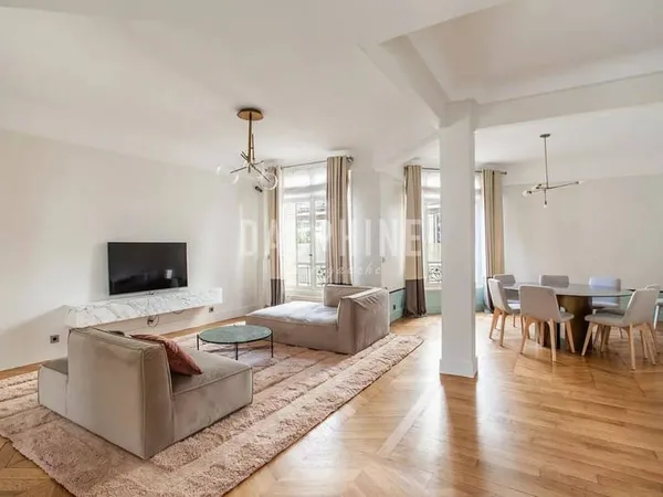Appartement 5 pièces 122 m²