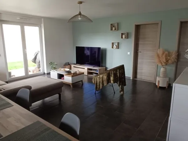 Appartement F3 à louer à Hambach 74 m² avec jardin