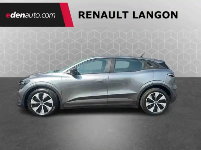 Renault Megane e-tech ev60 130ch super charge — photo 18