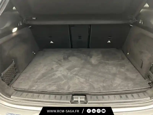 Mercedes Eqa 250+ amg line — photo 14