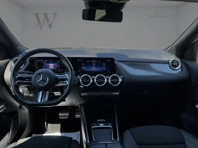 Mercedes Gla 200 d amg line — photo 13