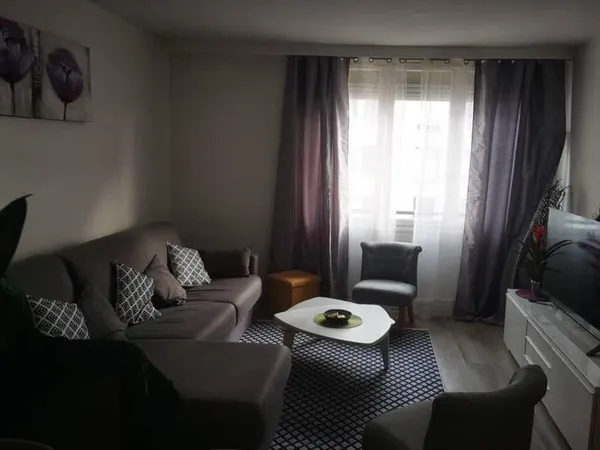 Beau 2P meublé 56 m² entièrement rénové