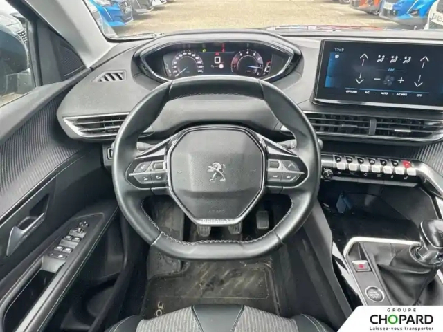 Peugeot 3008 puretech 130ch s&amp;s bvm6 — photo 16
