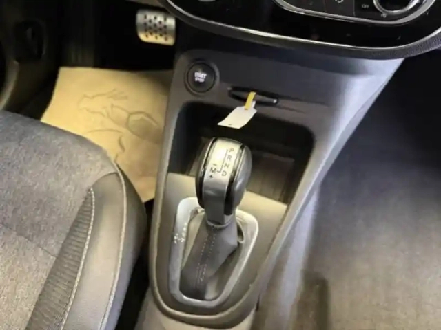 Renault Captur tce 150 fap edc — photo 12