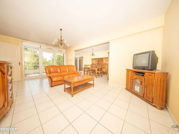 Appartement 5 pièces 132 m²