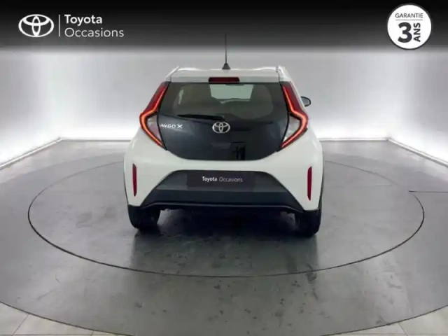 Toyota Aygo X 1.0 vvt-i 72ch dynamic my23 — photo 8