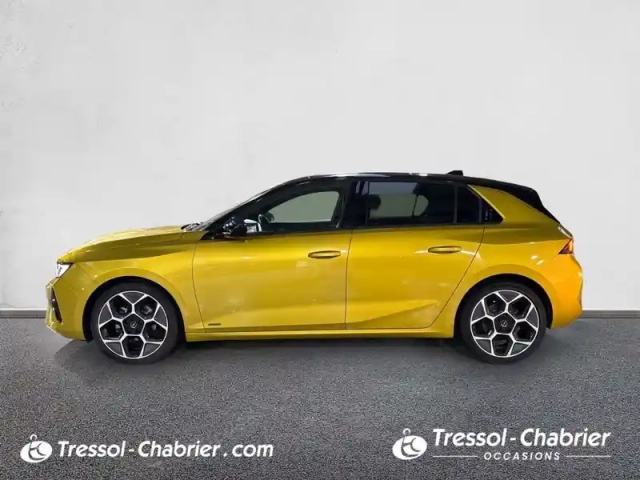 Opel Astra 1.2 turbo 130 ch bva8 — photo 2