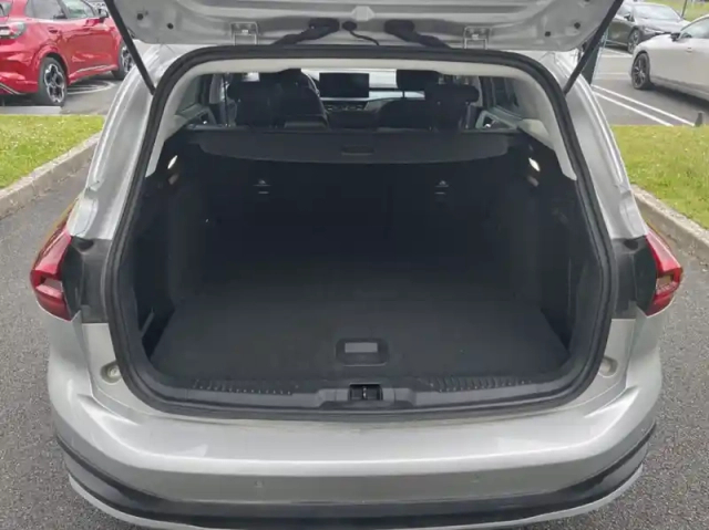Ford Focus active sw 1.0 flexifuel mhev 125ch x powershift — photo 11