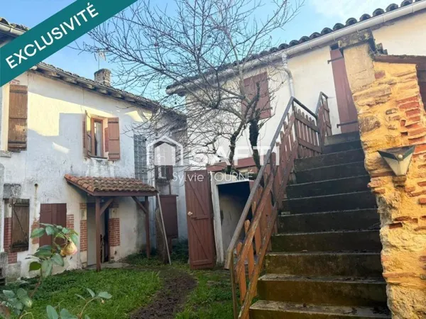 IMMEUBLE A RENOVER AVEC JARDIN ET GARAGE