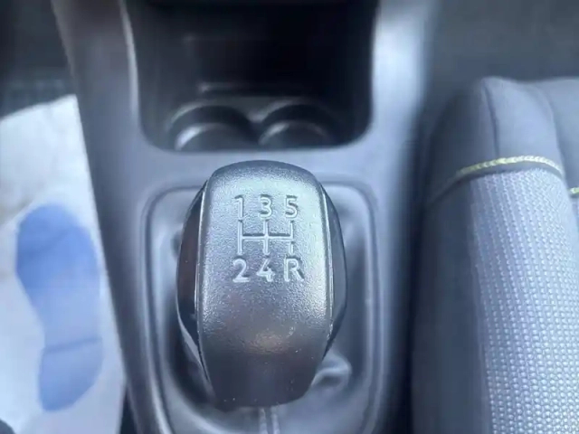 Citroën C3 puretech 83 s&amp;s bvm5 — photo 27