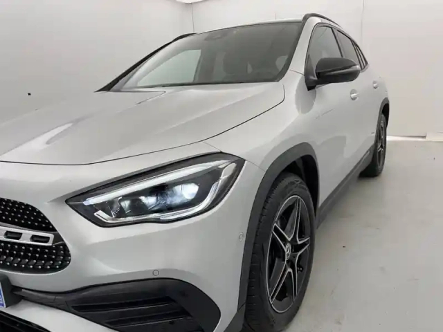Mercedes Gla 250 e 8g-dct — photo 33