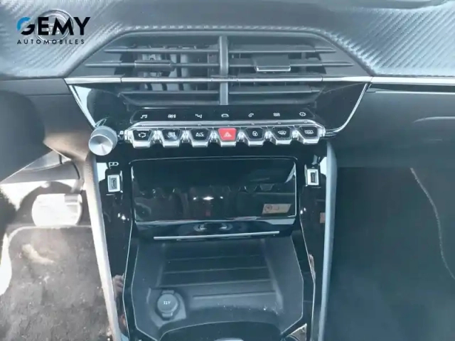 Peugeot 2008 puretech 130 s&amp;s eat8 — photo 47