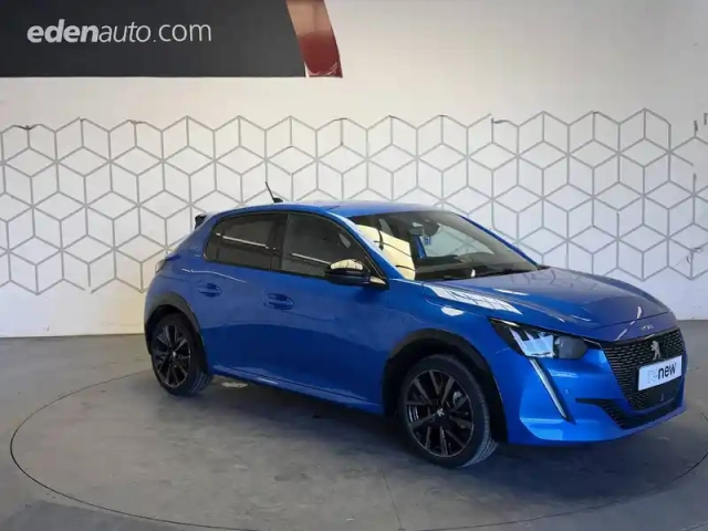 Peugeot 208 puretech 130 s&amp;s eat8 — photo 40