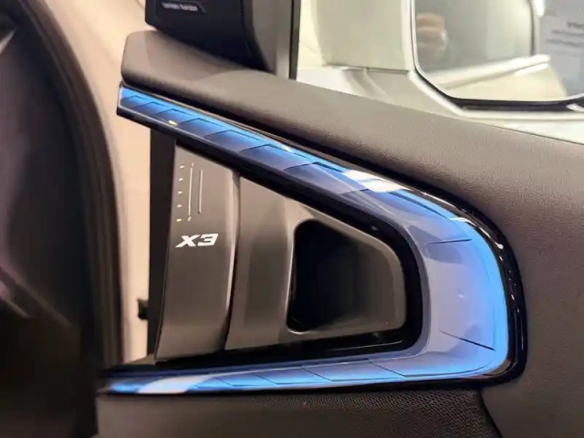 Bmw X3 30e xdrive 299 ch bva8 — photo 34