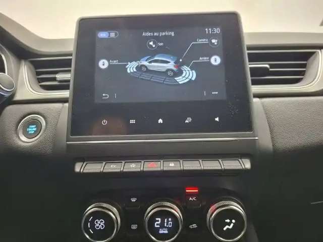 Renault Captur e-tech plug-in 160 — photo 40